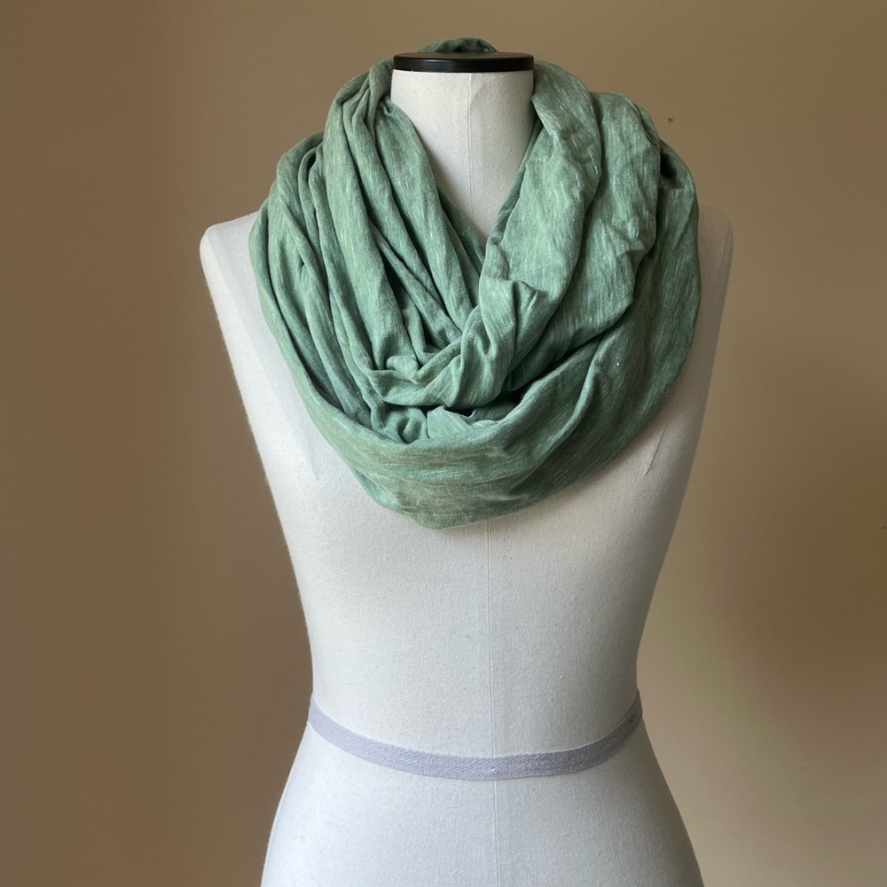 NWT Gap Infinity Scarves; original retail $20